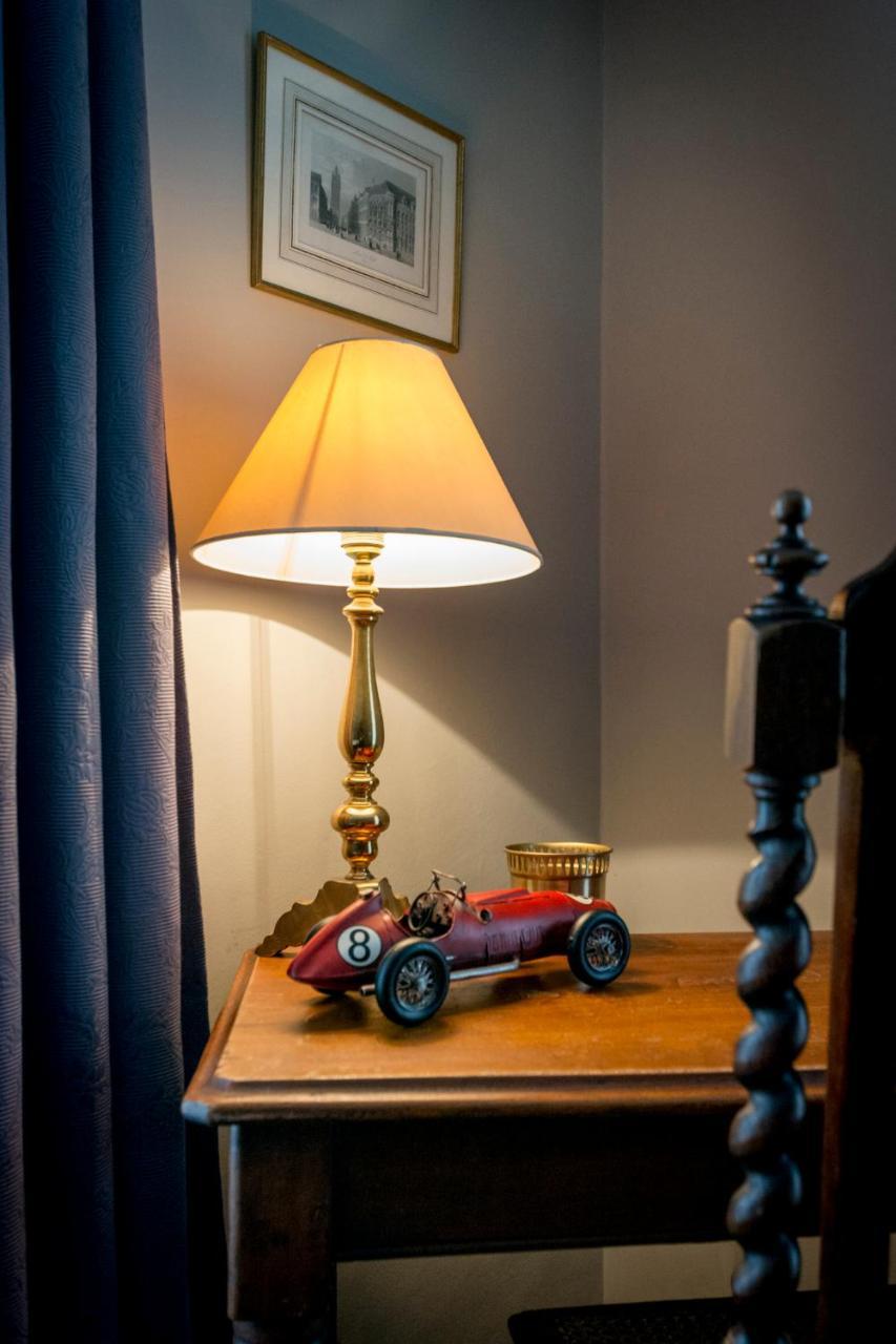 The Piano Guesthouse - Kwaadham52 Гент Экстерьер фото
